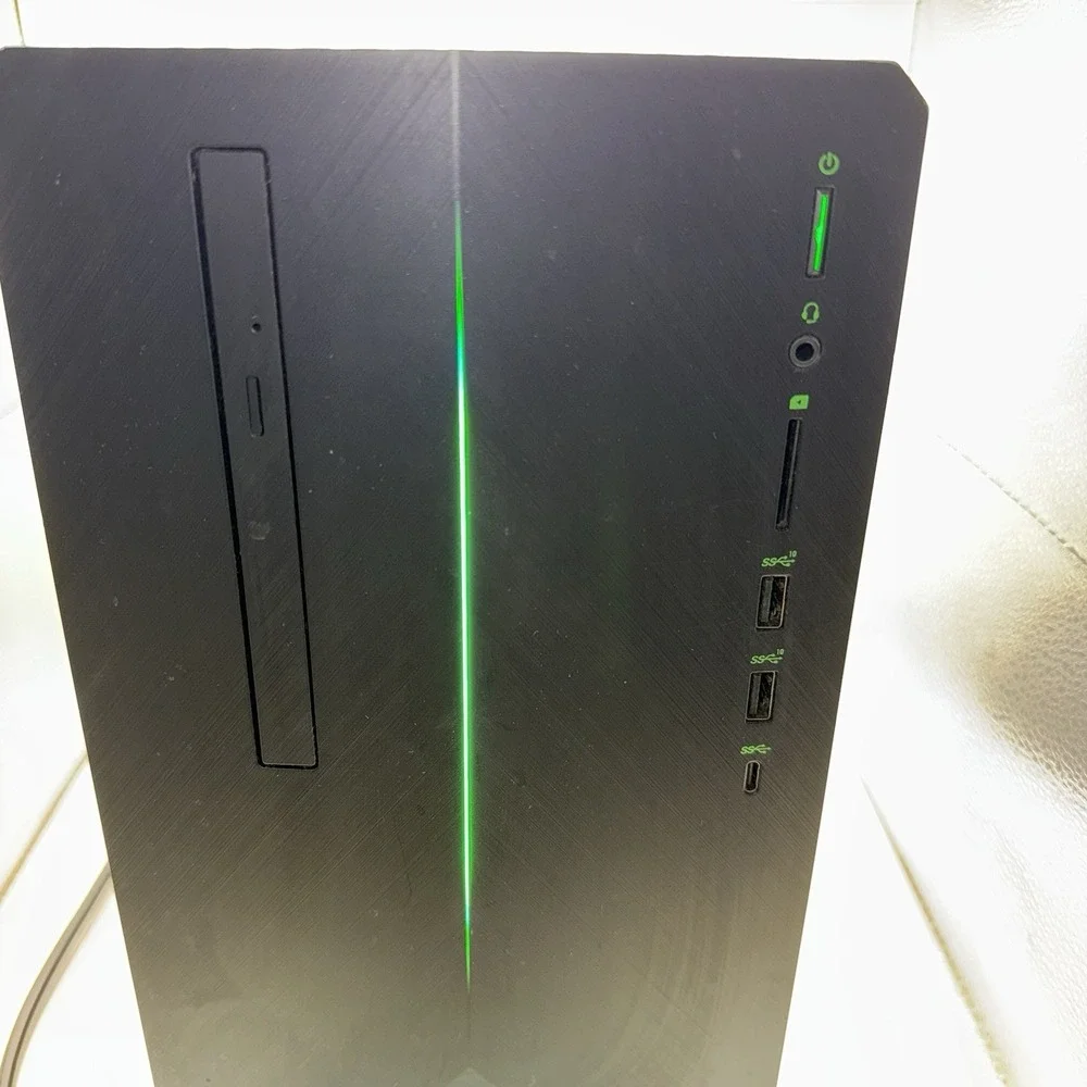 PC HP Pavilion 690-0028 1TB, AMD Ryzen 5., 3.6GHz, 8GB Gaming Desktop - Black